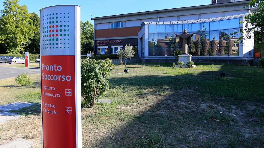 Ospedale di Carpi come rifugio: «Sbandati dormono all’interno, è inaccettabile»