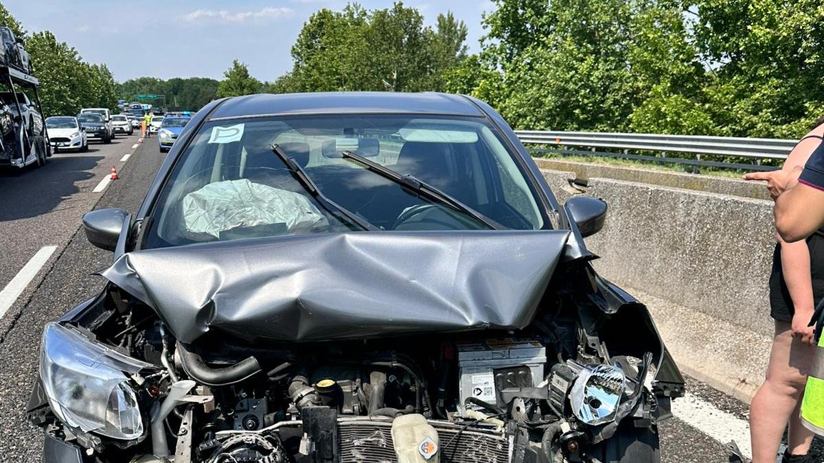 Ferrara, tamponamento in A13: tre donne ferite