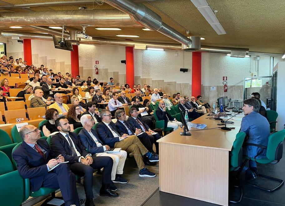 
	La presentazione del rapporto Crenos <em>(foto Mario Rosas)</em>

