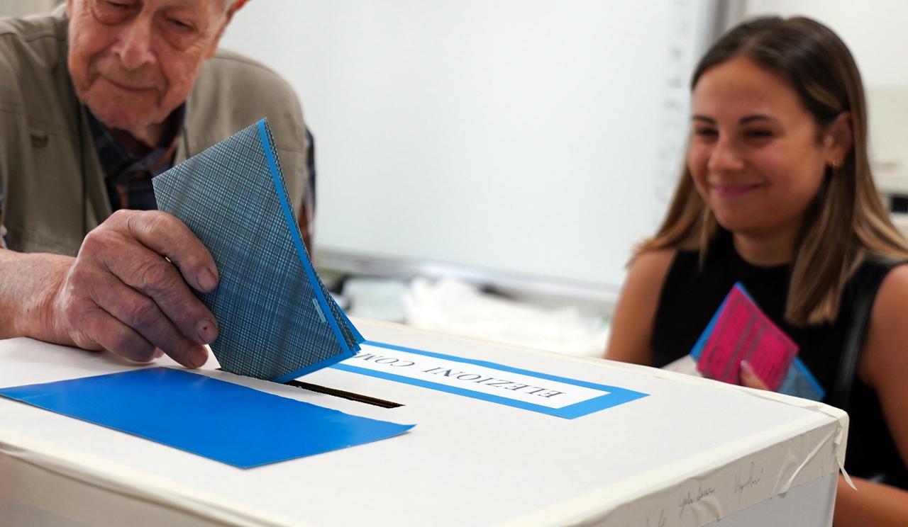 Toscana, è l’ora delle scelte: seggi aperti per Europee e Comunali. I candidati, come si vota, gli orari e lo spoglio