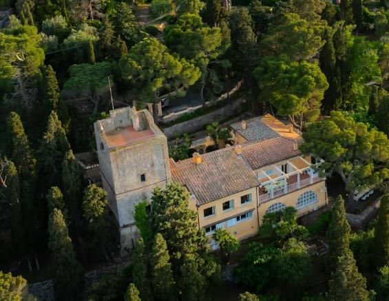 La villa Torre di Lividonia (foto Edi Solari)