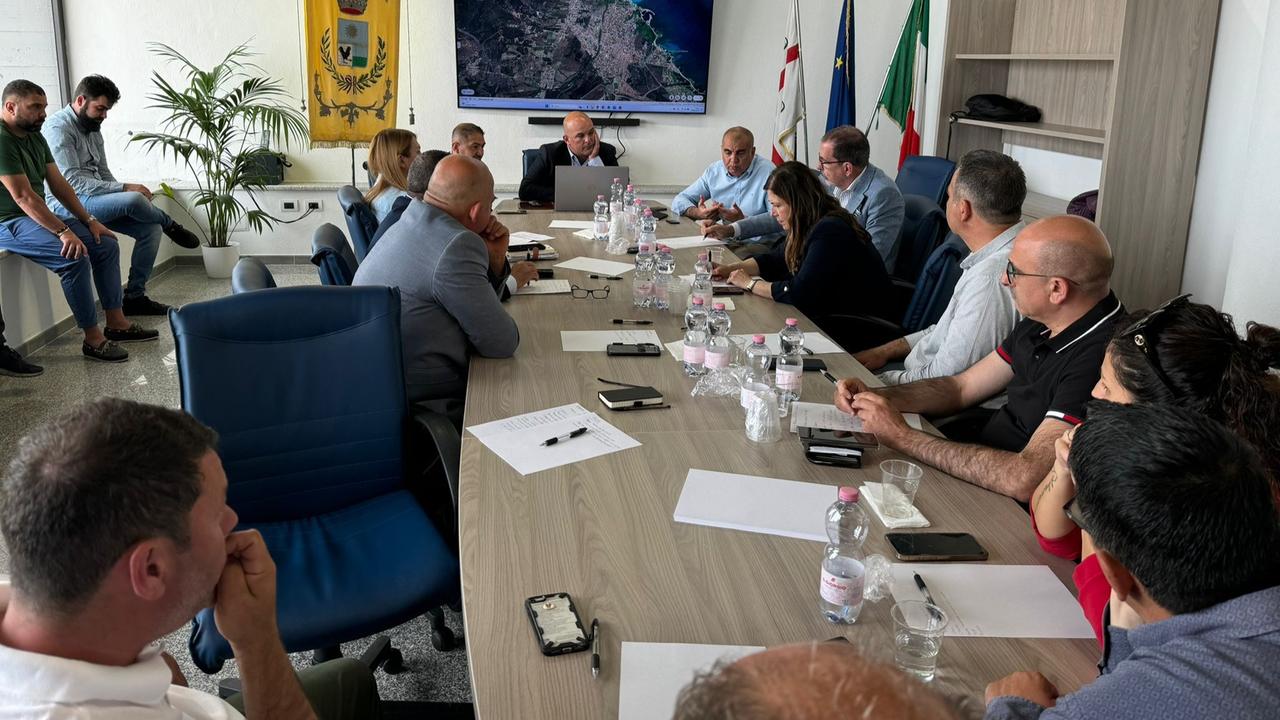 Siccità, Alessandra Todde a Budoni: «Supereremo l’estate»