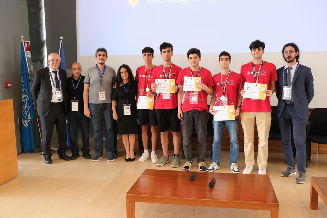 L’Othoca di Oristano vince due medaglie alle Olimpiadi di cybersicurezza