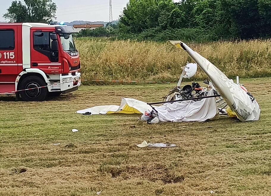 Morti col deltaplano, aperto un fascicolo dalla Procura: gli aspetti da chiarire