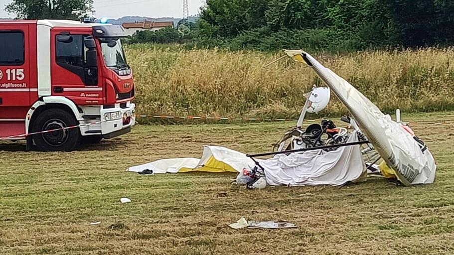 Morti col deltaplano, aperto un fascicolo dalla Procura: gli aspetti da chiarire