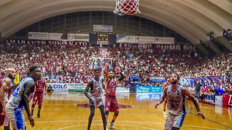 In 500 a Roseto per la Libertas: sognAre è possibile