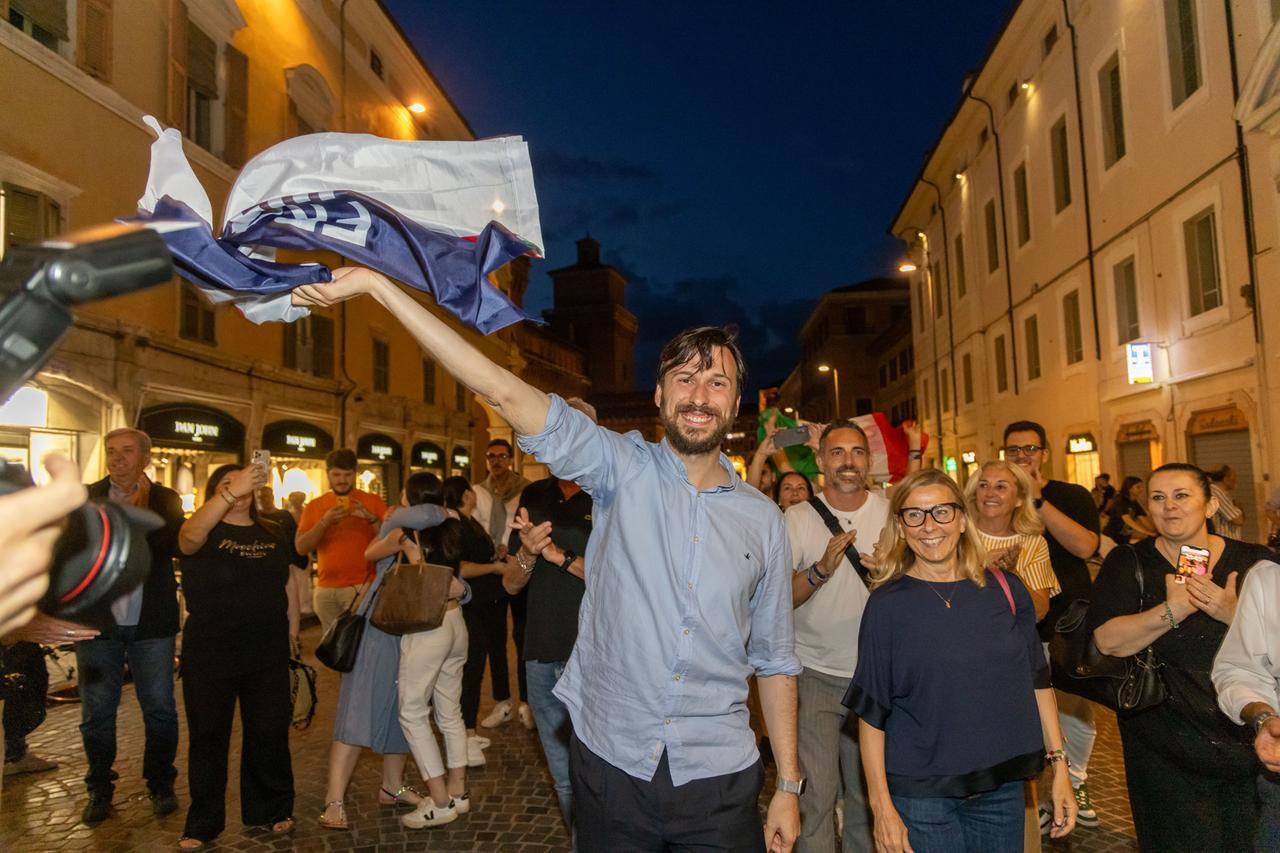 Ferrara, il nuovo consiglio comunale con molte facce note