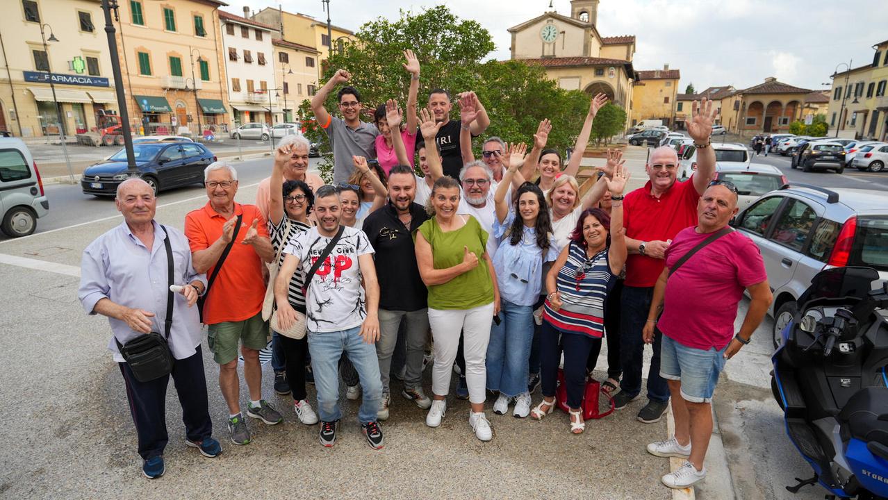 La festa per la rielezione di De Caro (foto Nucci)