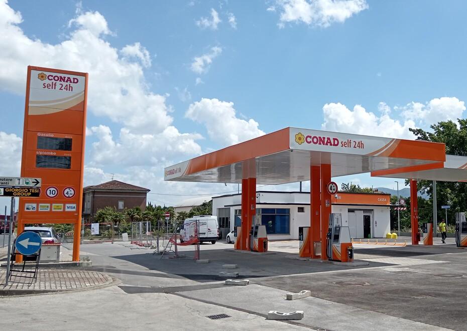 Pistoia, Conad apre il primo distributore self service in provincia