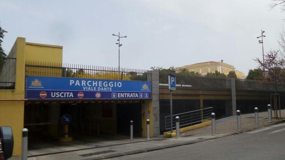 Sassari, La proposta di Apcoa sui parcheggi sotterranei: «Li ristrutturiamo, ma dateceli per trent’anni»