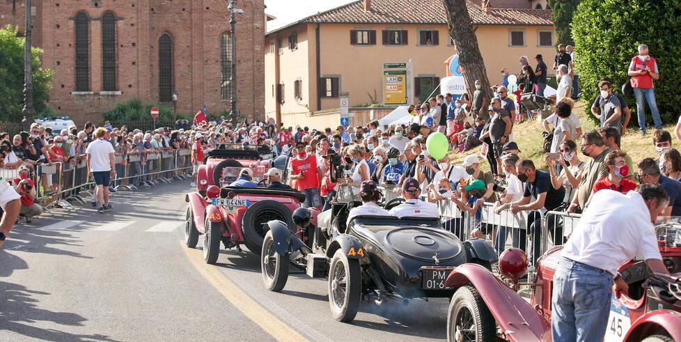 Prato abbraccia la Mille Miglia: il clou al Castello dell’Imperatore