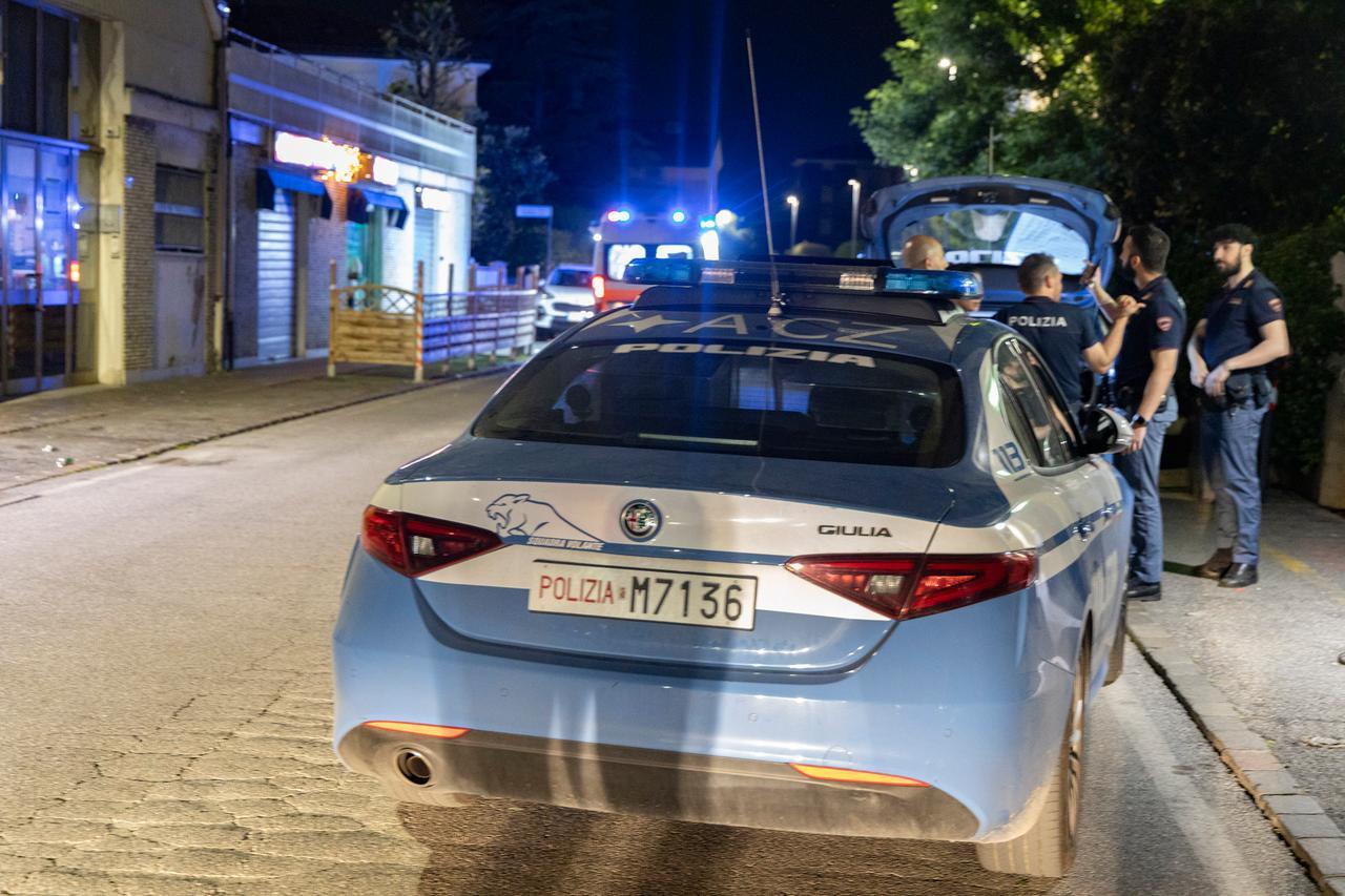 Arrestato in via Passaponti con cocaina, eroina e hashish