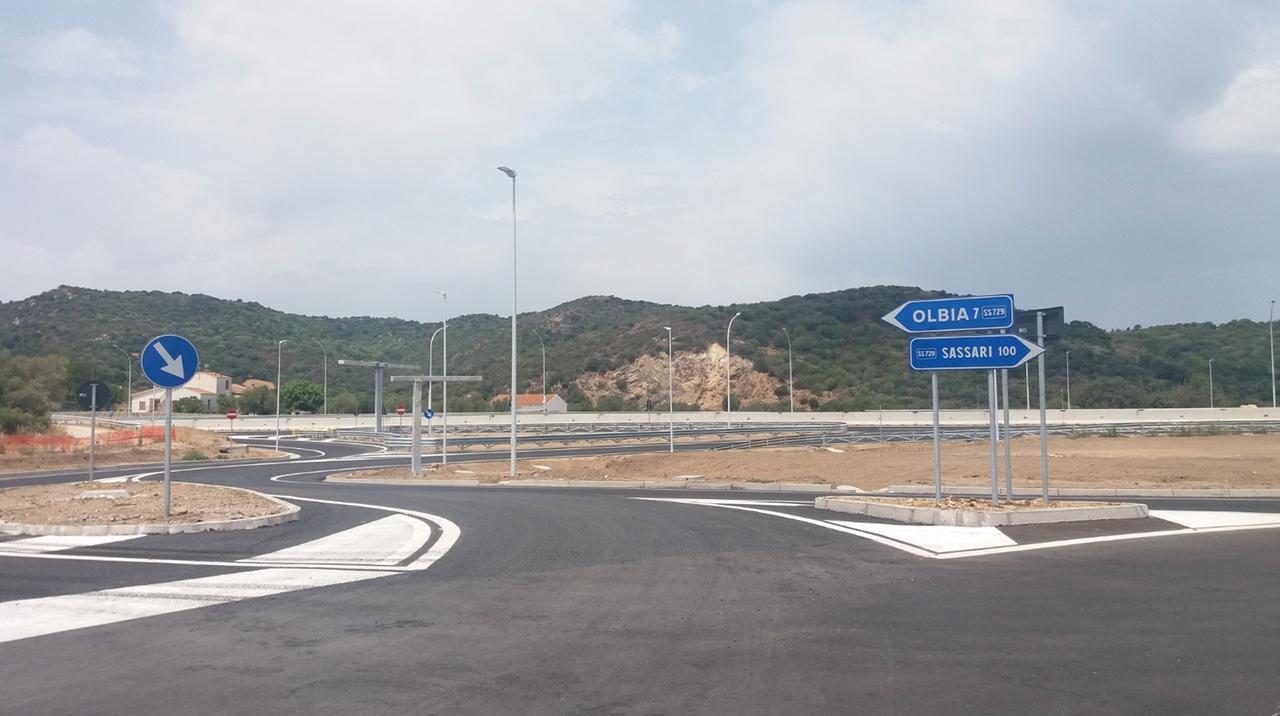 Tempio, il sindaco Addis: «Difficile trovare le strade per la città, manca la segnaletica»