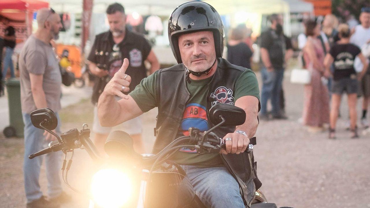 
	Il 53enne morto nell'incidente tra Massa e Carrara (Foto da Fb: Apuania Bikers)

