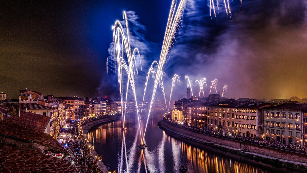 Pisa, una notte magica: sogni ed emozioni con la Luminara. Dall’accensione alla Torre illuminata, le cose da sapere