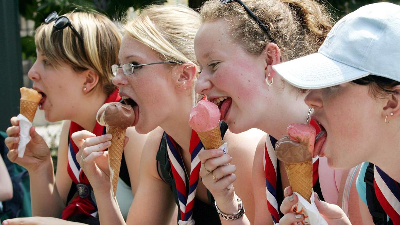 Dallo zimino al prosciutto e gorgonzola, i gusti più strani dei gelati