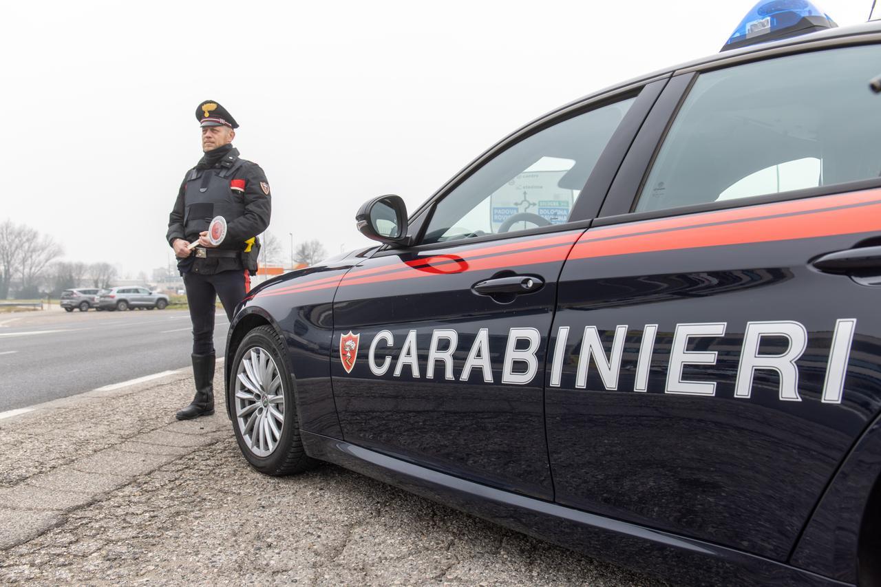 Argenta, maltrattamenti in famiglia: arrestato un uomo