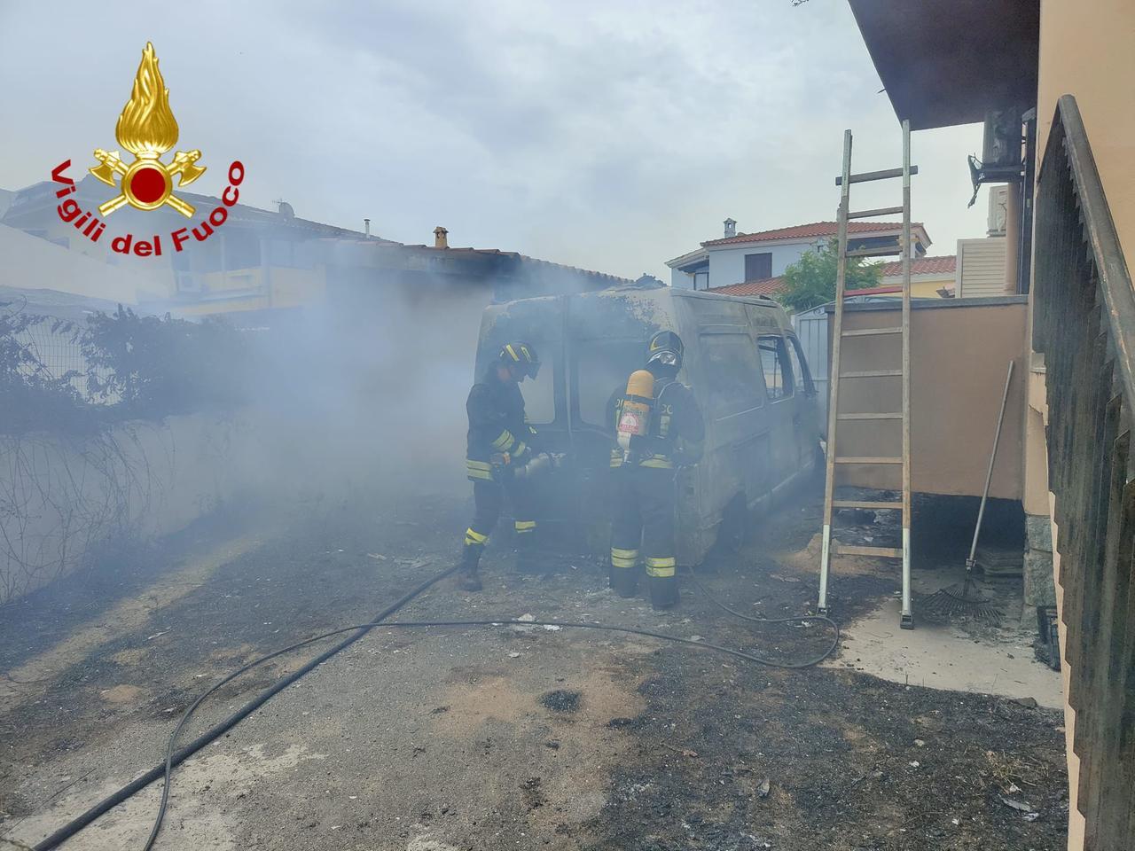 
	L'intervento dei Vigili del fuoco a San Teodoro

