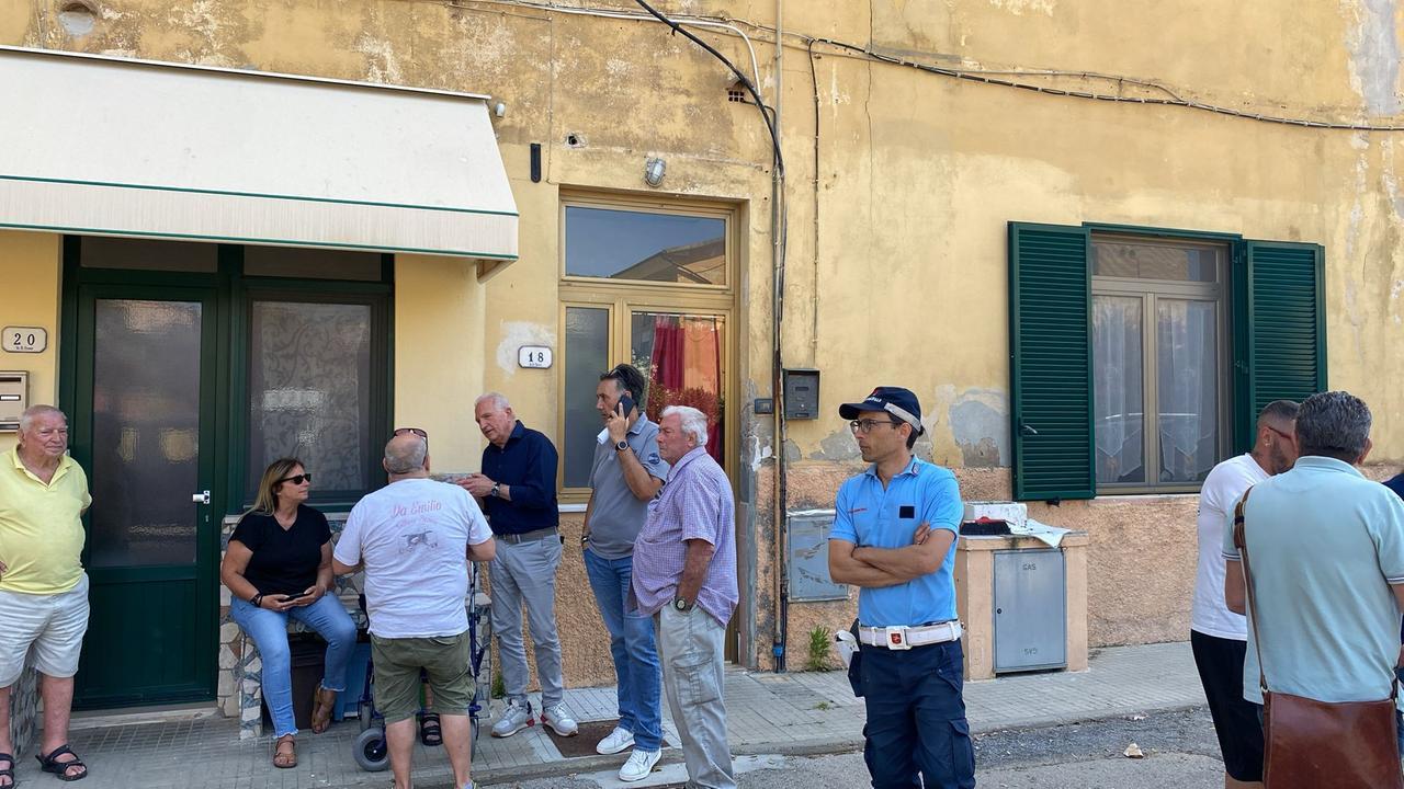 Portoferraio, 12 famiglie saranno sgomberate dopo il crollo di un solaio