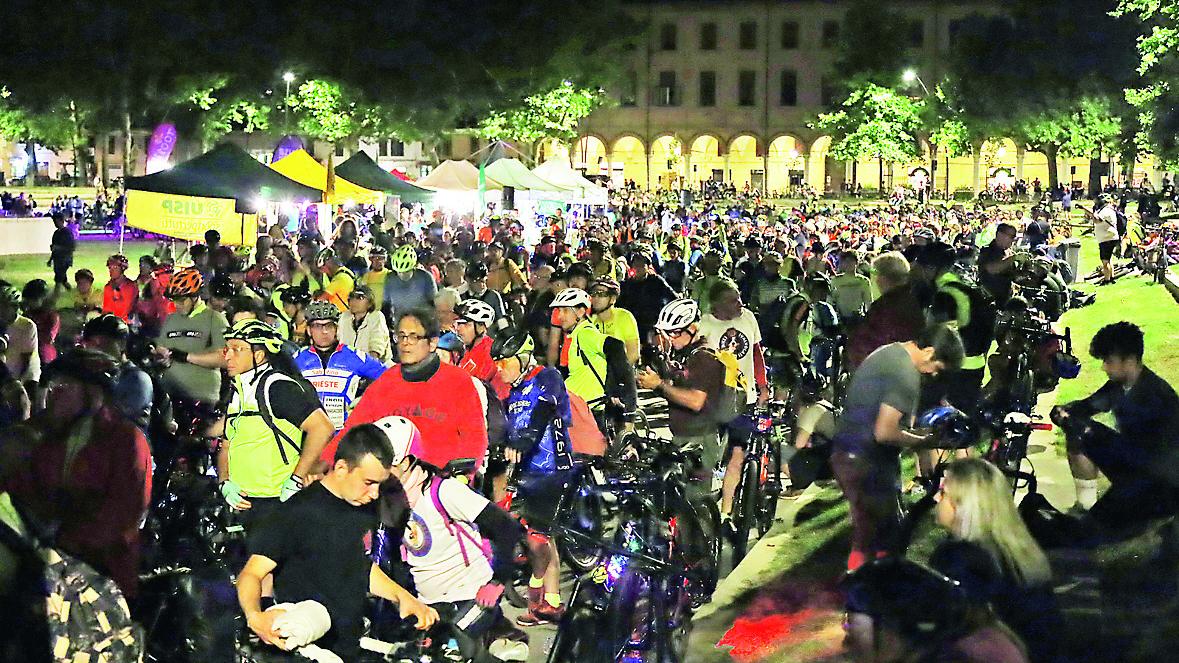 Ferrara, la Bike Night ha fatto colpo