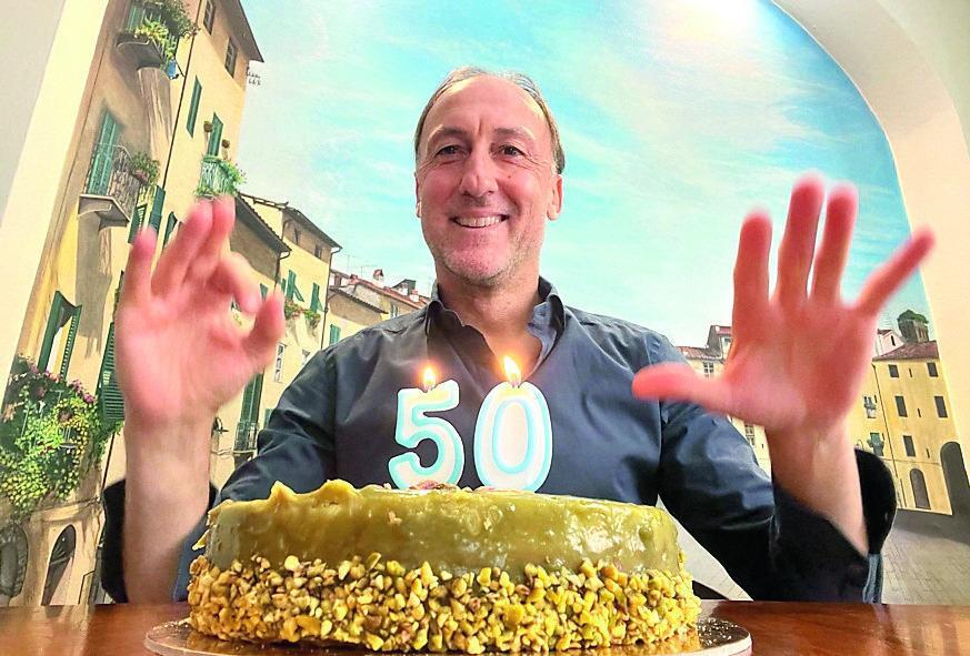 Tosto, il destino nel cognome: il "cavallo pazzo" da 50 anni con la testa nel pallone