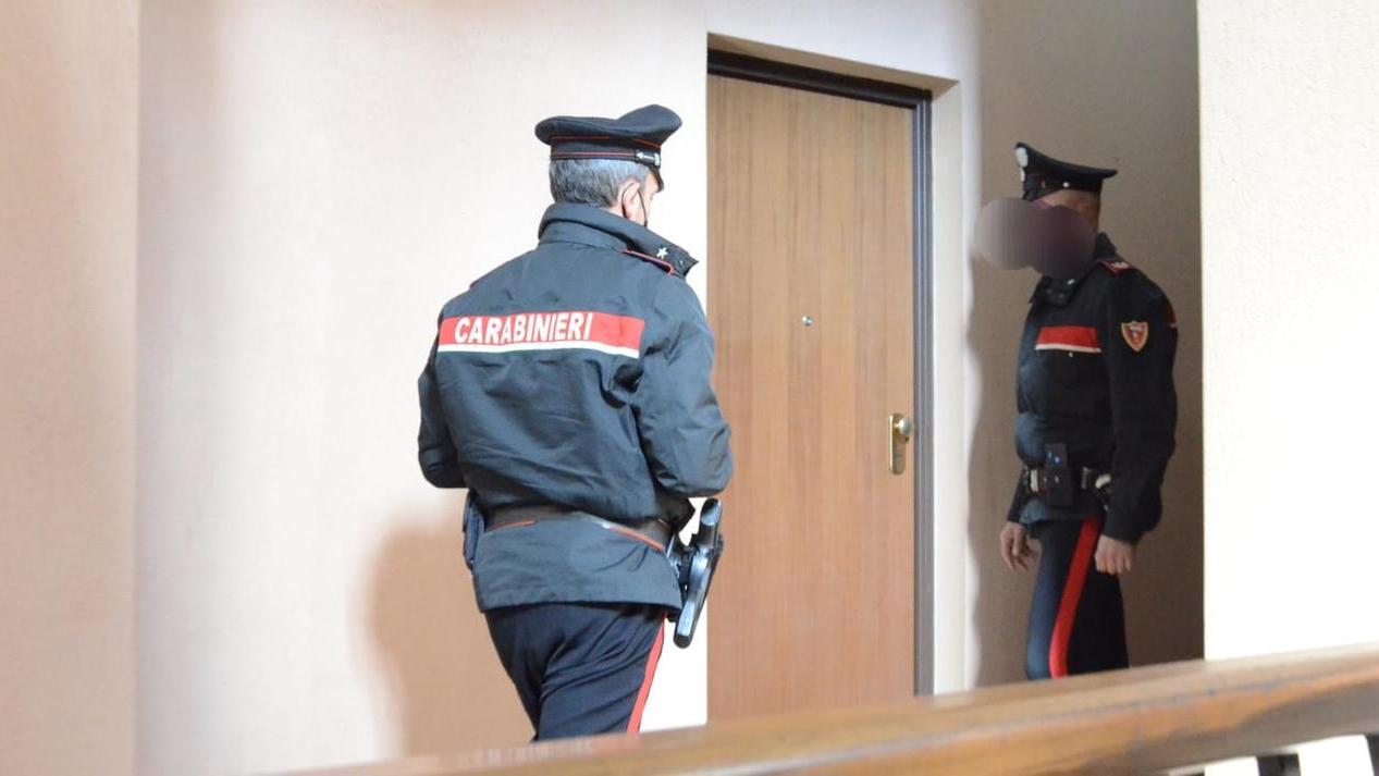 Maltrattava e minacciava l’anziana madre, divieto di dimora per un 46enne di Portoscuso