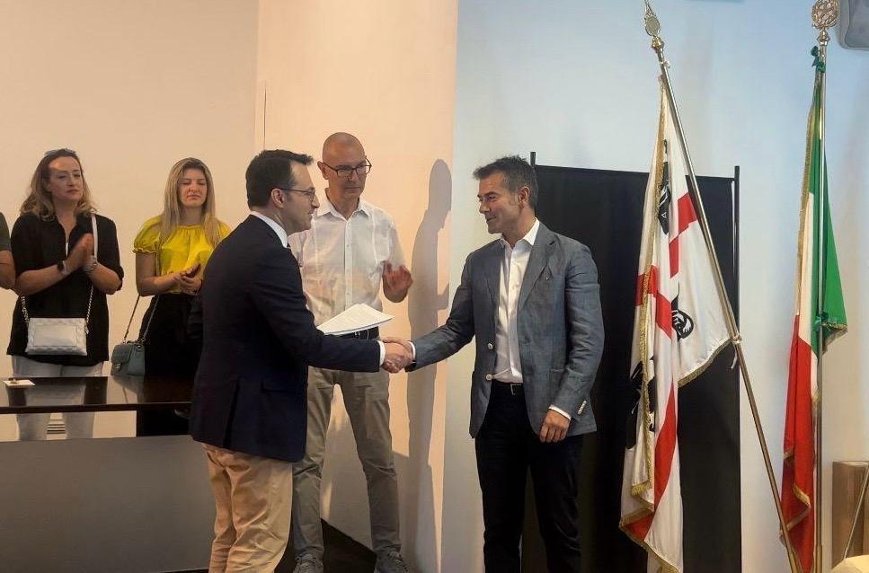 
	Massimo Zedda proclamato sindaco di Cagliari <em>(foto Mario Rosas)&nbsp;</em>

