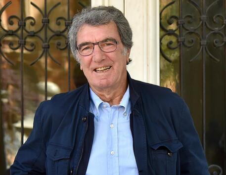 
	Dino Zoff

