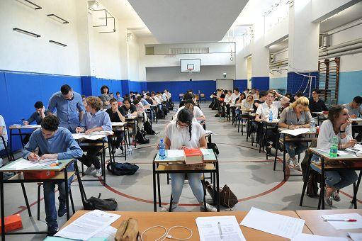 Un’altra maglia nera per la scuola sarda: record di non ammessi all’esame di maturità