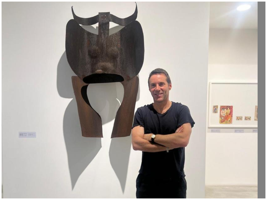 Al museo Nivola di Orani una visita inattesa: ecco Alessandro, il nipote del grande artista sardo-americano