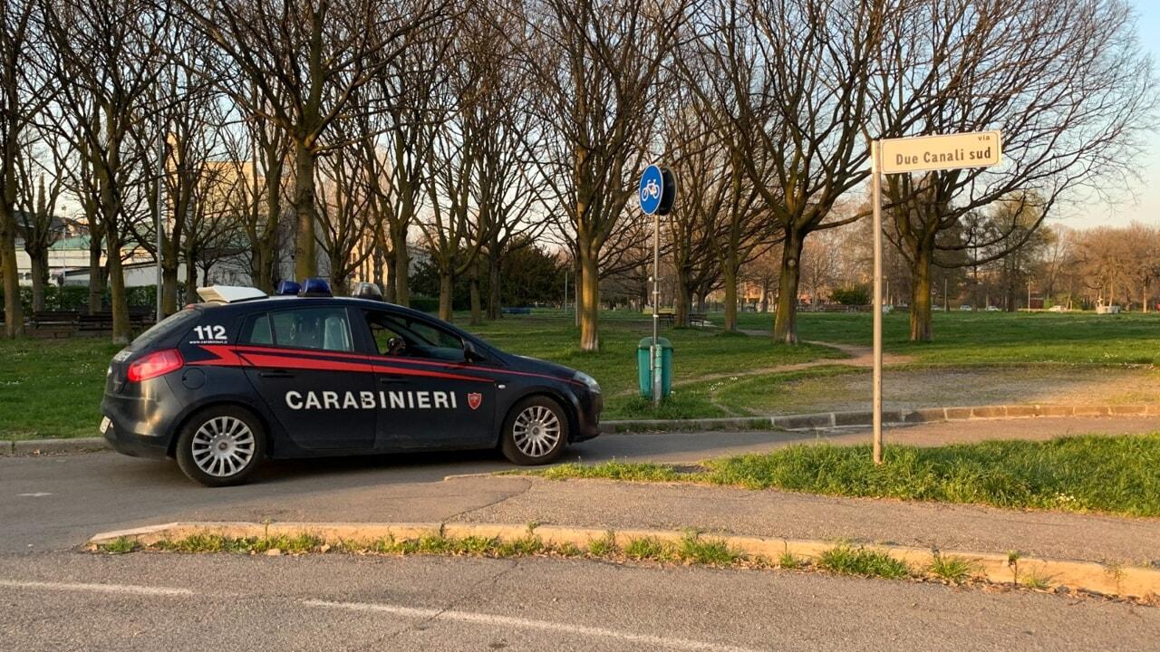 Lite violenta al Parco XXII Aprile di Modena: feriti anche tre carabinieri