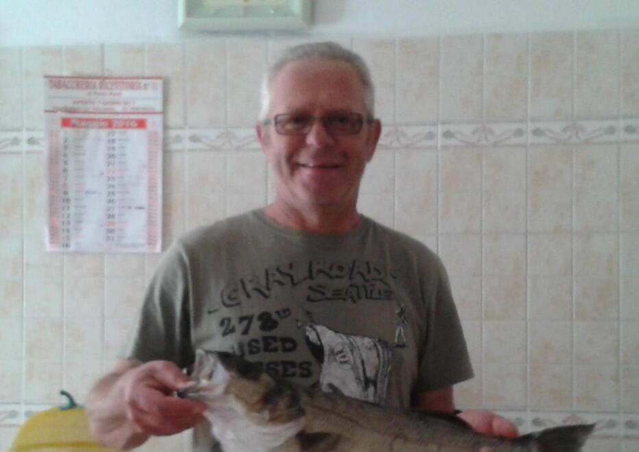Follonica, trovato morto nella fiumara: il corpo era in acqua da molte ore