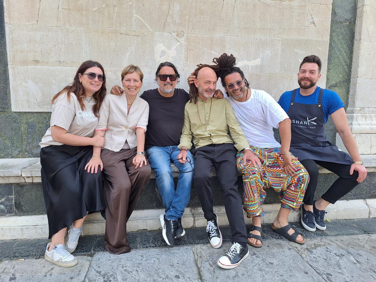 
	I commercianti di piazza Santa Maria delle Carceri

