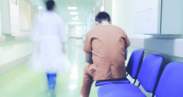 Umiliava i pazienti, Oss a processo a Ferrara