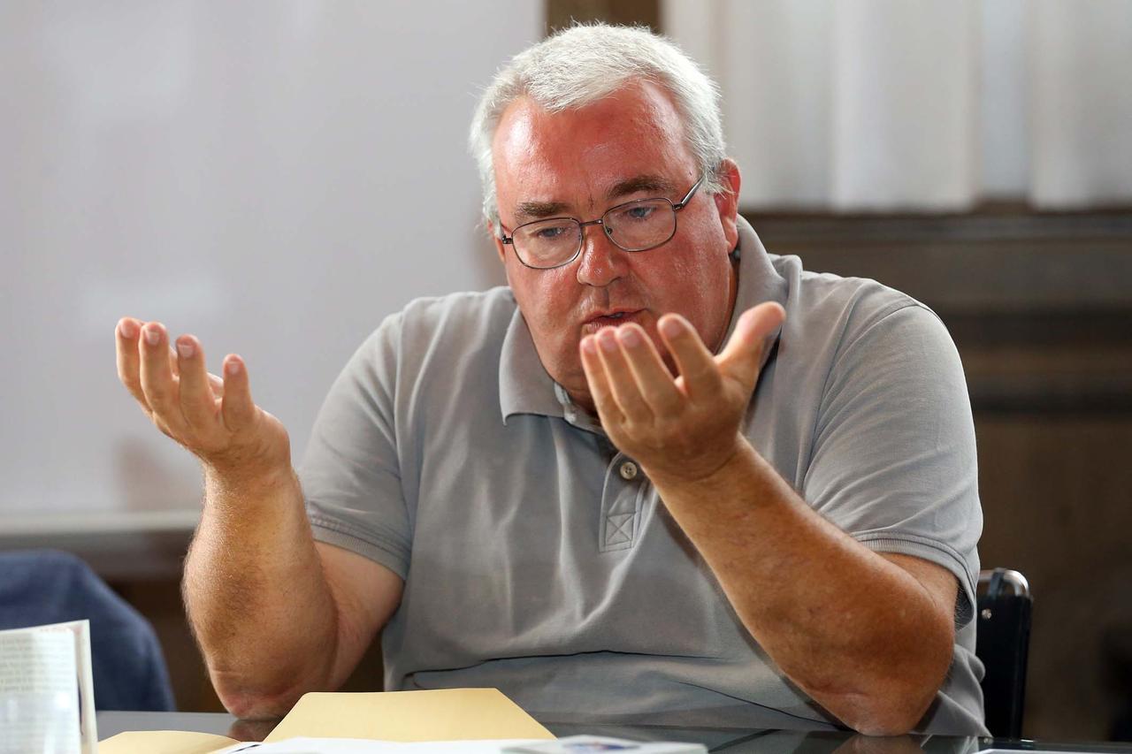 Ferrara, Domenico Bedin non è più prete