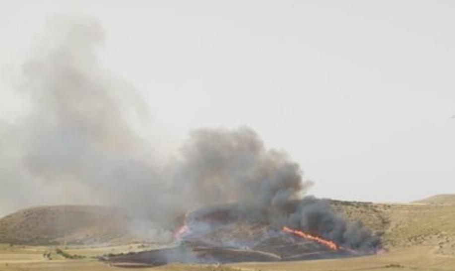 Vasto incendio in Trexenta, forse è doloso