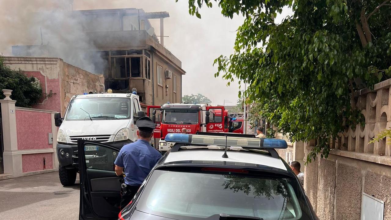 Rogo distrugge l’appartamento di una coppia di Maracalagonis, marito e moglie sono riusciti a uscire in tempo