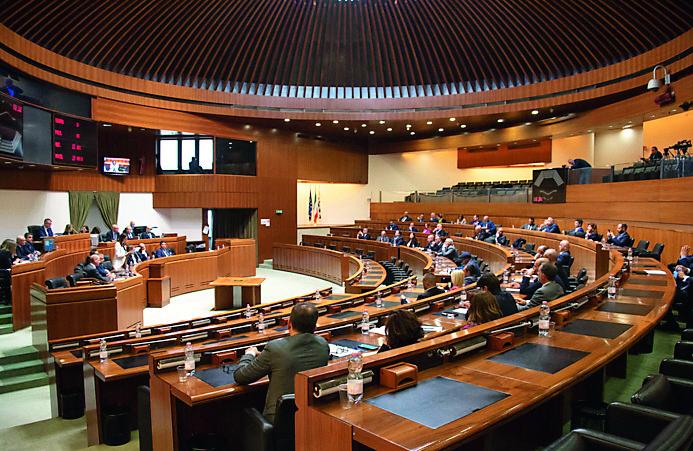 Autonomia differenziata, la Regione Sardegna ricorre alla Corte costituzionale contro la riforma del Governo