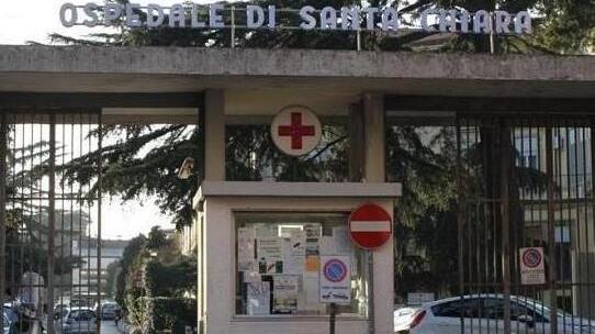 Pisa, cerca di colpire una dottoressa: nuova aggressione in psichiatria