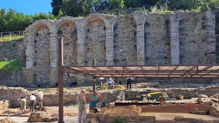 Archeologi di nuovo impegnati all'Acropoli di Populonia