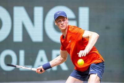 Jannik Sinner in finale ad Halle, Musetti al Queen’s