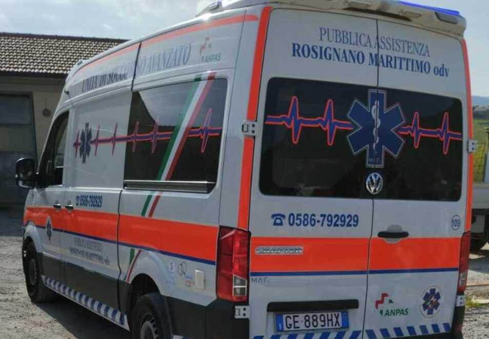
	Un'ambulanza della Pubblica Assistenza di Rosignano Marittimo

