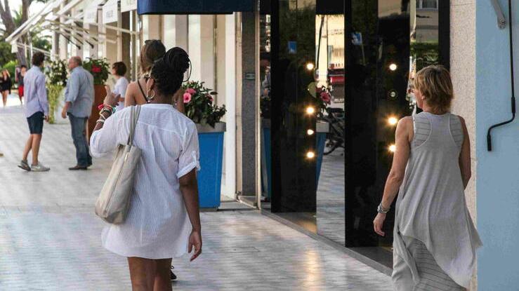 Casa al mare a Forte dei Marmi, sempre meno italiani possono permettersela. Il parere dell’esperto e cosa sta succedendo