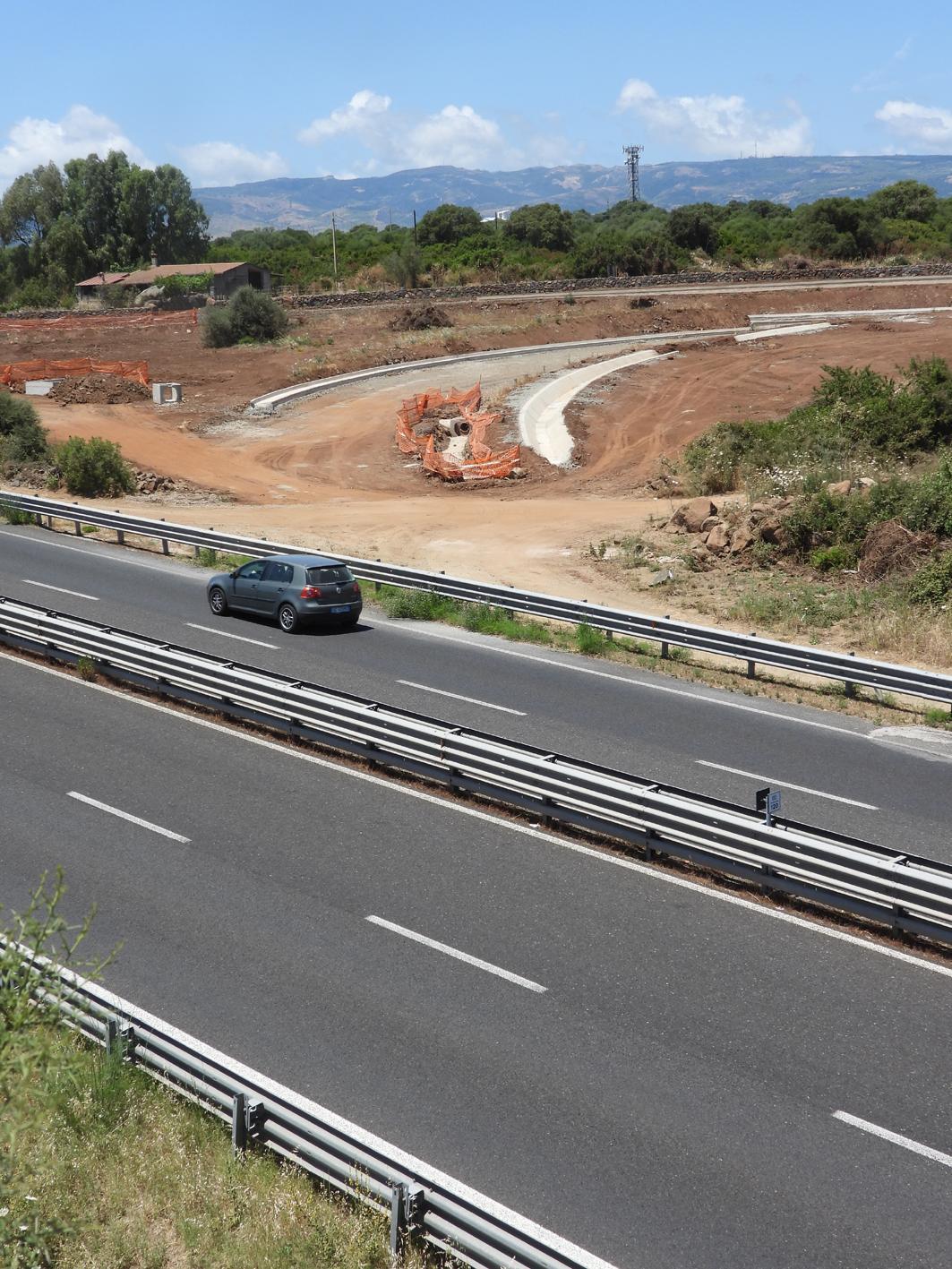 
	I lavori nei pressi dell'incrocio a raso per Paulilatino

