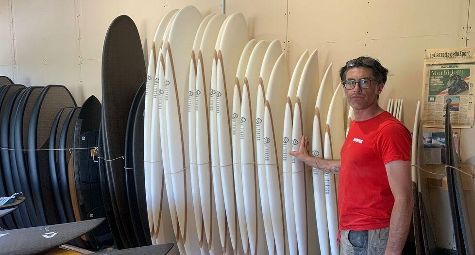Surf, Michele Piga: «La tavola perfetta nasce ad Alghero»