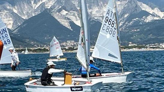 Carrara, la città capitale della vela grazie agli Europei Optimist<br>