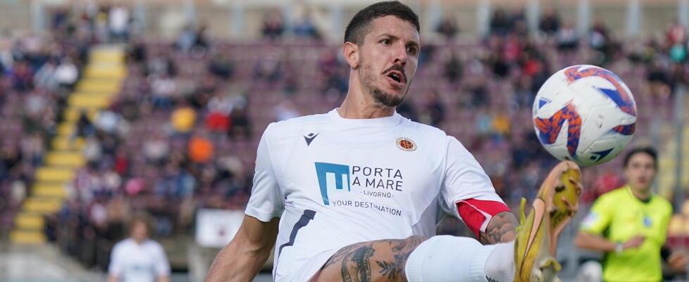 Livorno, c’è da aspettare Esciua per sbloccare ogni trattativa 
