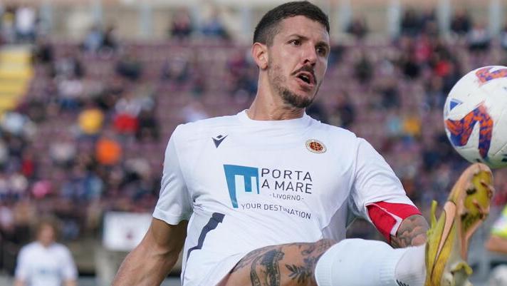 Livorno, c’è da aspettare Esciua per sbloccare ogni trattativa