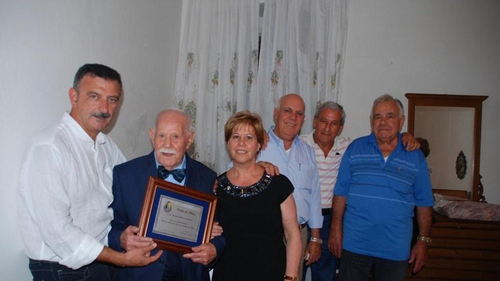 Ittiri, tiu Pauleddu taglia il traguardo dei cento anni