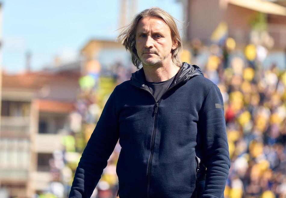 Intesa vicina: Nicola verso Cagliari Occhi puntati sul portiere Silvestri